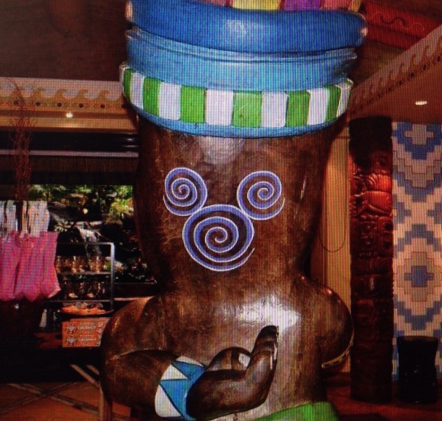 Hidden Mickey at Animal Kingdom Lodge store