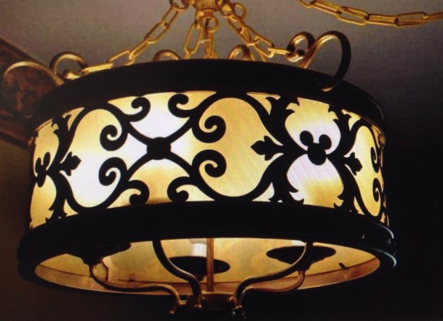 Hidden Mickey in light fixture at Port Orleans Resort